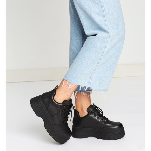 Windsor Smith Lux Leather Platform 